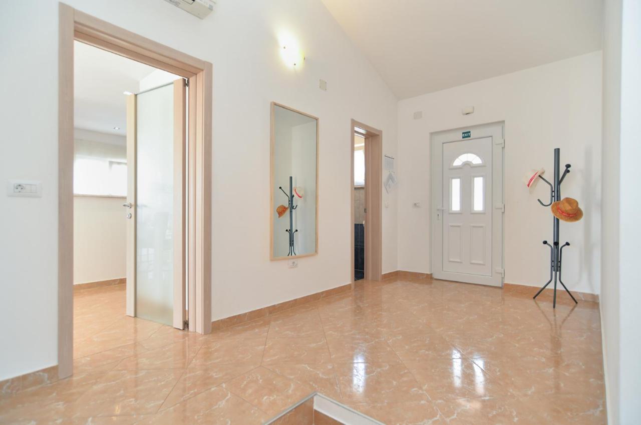 Apartment Patricia 1756 Pula Exterior foto